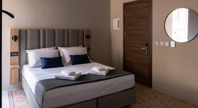 Mulberry Suites by The LVH Collection, Забронировать Отель Валетта Мальта, рядом с Национальный музей изобразительных искусств