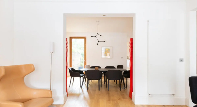 The North Kensington Retreat - Bright 4BDR House with Parking & Garden, Забронировать Дом для отпуска Виллы Лондона, рядом с Уайт Сити, Вилла