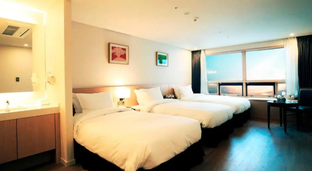 Трёхместный номер Deluxe Best Western Jeju Hotel
