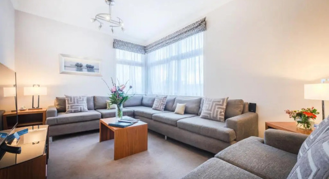 Апартаменты Comfort с 3 комнатами The Knight Residence by Mansley