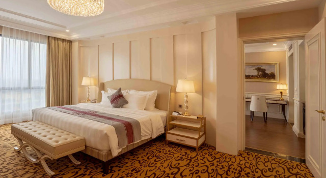 Двухместный люкс Executive Meliá Vinpearl Phu Ly