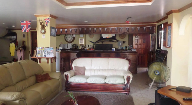 Sailfish Bay Surf & Big Game Fishing Lodge, Rezerwuj Hotel Hotele w San Isidro z parkingiem, Parking