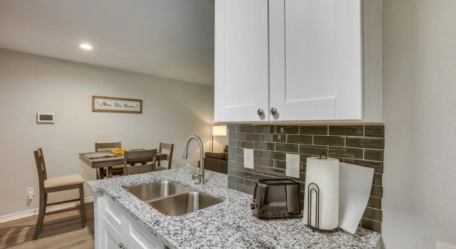 Апартаменты c 1 комнатой Montgomery Vacation Rental w/ Pool Access!