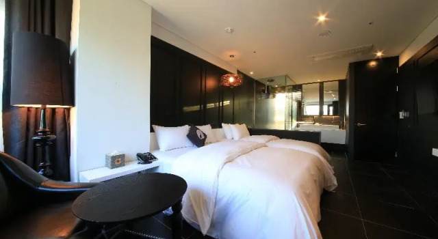 Двухместный номер Standard Hotel The Designers Seoul Station