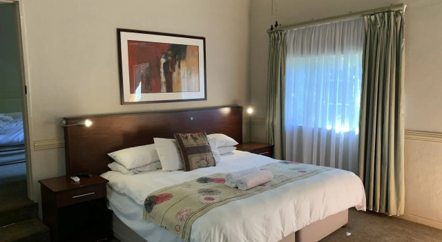 Shangri-La Country Hotel, Prenota Hotel Warmbaths Warmbad