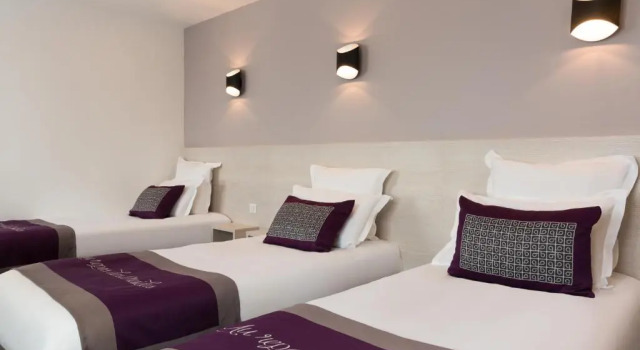 Трёхместный номер Standard The Originals City, le Relais des Carnutes Dreux Ouest