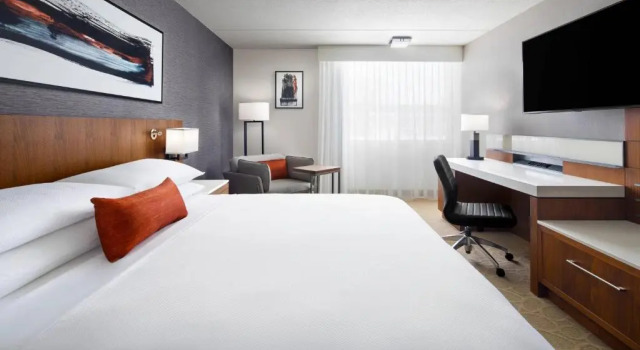 Номер Standard Delta Hotels by Marriott Green Bay