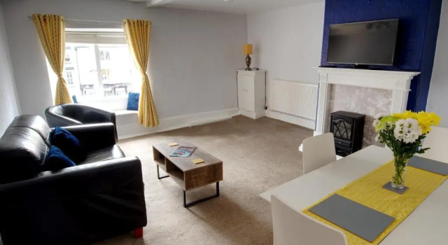 Market View, 1 bedroom unit in the heart of Leek, Book Hotel Hoteller i Leek med parkering, Parkering
