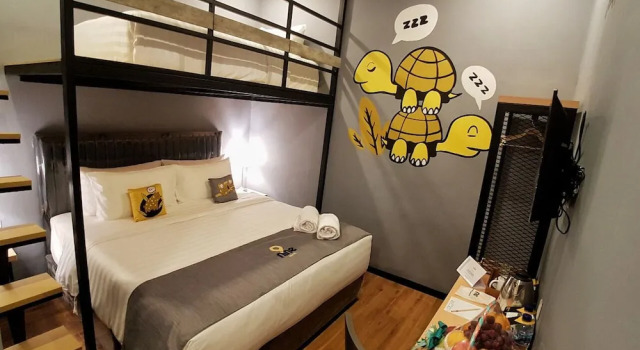 Standardowy trzyosobowy rodzinny pokój Nine Hotel Palembang