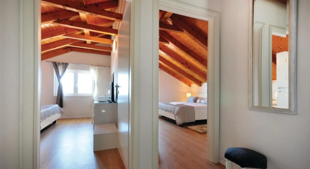 Amazing Home in Stanici With Wifi and 3 Bedrooms