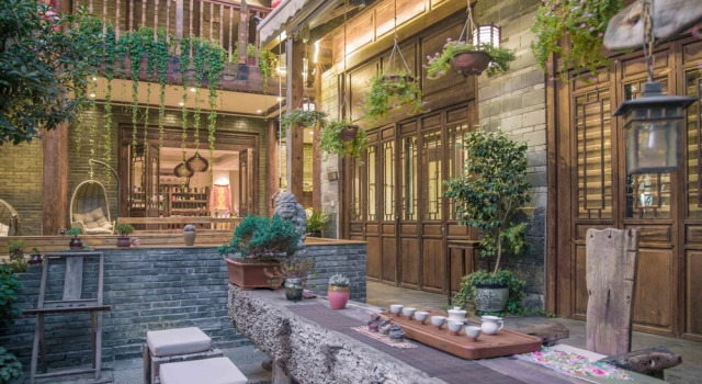 Lijiang Yongli Five Yard, Забронировать Отель Лицзян Юньнань, рядом с Улица Сквер-стрит Древнего города Даянь