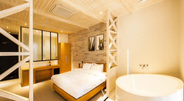 Двухместный номер Deluxe Hotel Schweizer Dorf Cheonan