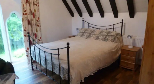 Ty Taf Fechan B&B, Book Bed and Breakfast Talybont Powys