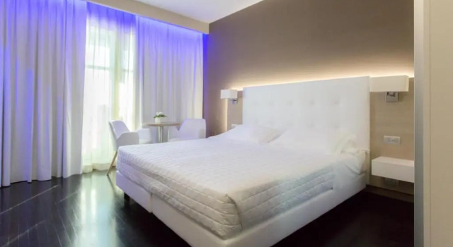Полулюкс Raffaello Hotel & Mooka Restaurant