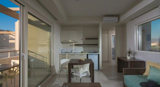Апартаменты Superior Ourania Apartments Hotel