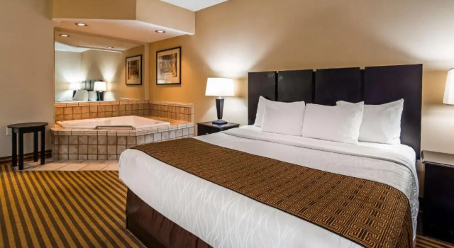 Номер Standard Best Western Dunkirk & Fredonia Inn