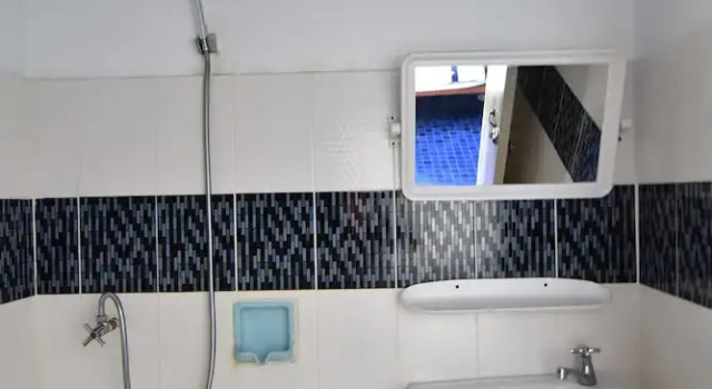 Четырёхместный номер Standard Prasuri Guest House