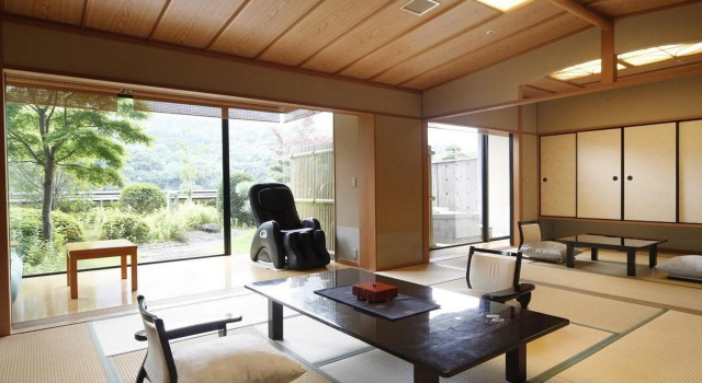 Номер Hiten-kan Japanese-Style Kotohira Onsen Kotosankaku