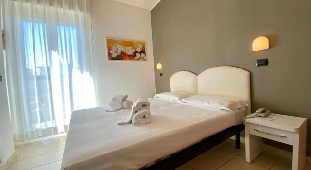 Двухместный номер Standard с балконом Hotel Berenice
