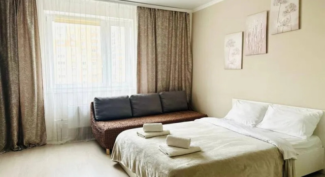 Apartamenty «V.MESTE» na ul. Kuryzhova, d. 32, Buchen Sie Ferienwohnung Hotels in Oblast Moskau mit Parkplatz, Parkplätze