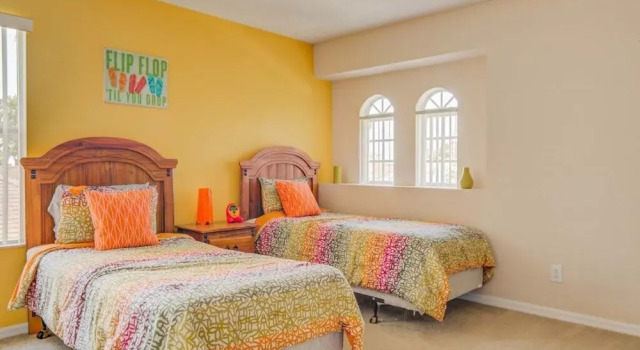 Ventoux Calabay Parc 6 Bedroom Home