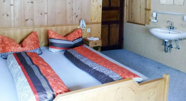 Ladner See in See With 7 Bedrooms and 3 Bathrooms, Забронировать Отель Отели Тироля 3 звезды, 3*