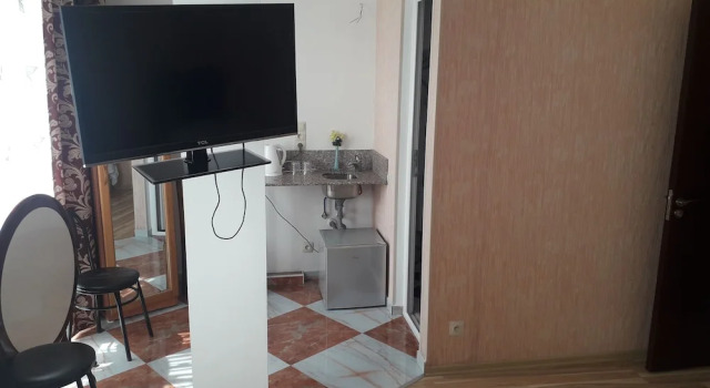 Dzveli Batumi, Забронировать Отель Отели Батуми с парковкой, рядом с Фонтан Нептуна, Парковка