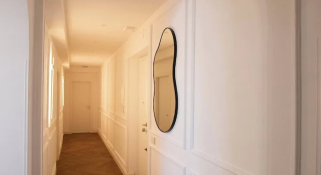 Апартаменты Colosseum Holidays - Luxury 3 Bedroom Apartment