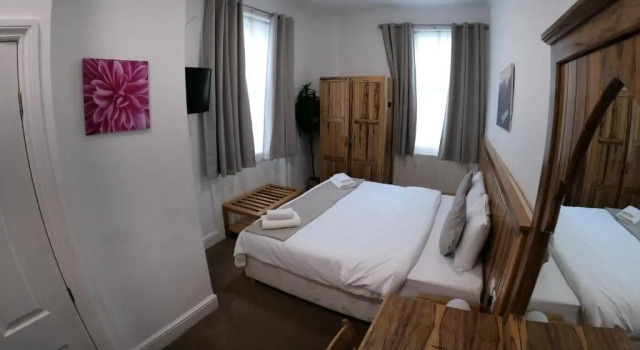 Студия Executive BeiRoom Hyde Park Apartments