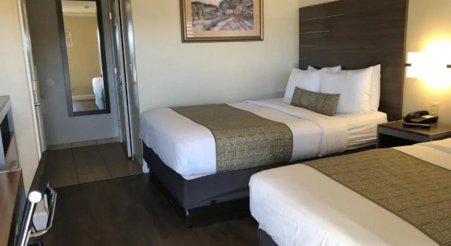 Трёхместный номер Standard El Castell Motel