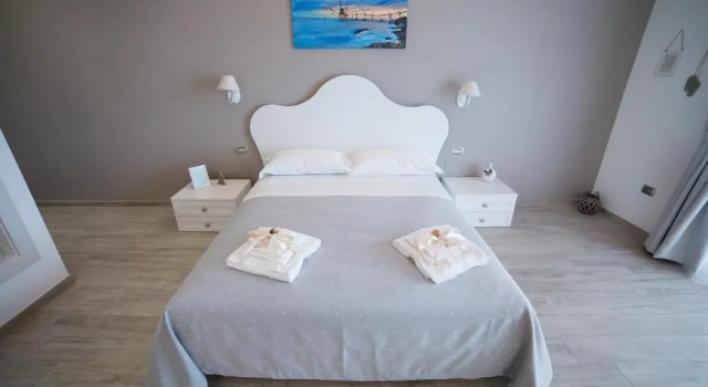 La seconda Luna, Book Hotel Hotels in Abruzzo with Parking, Parking