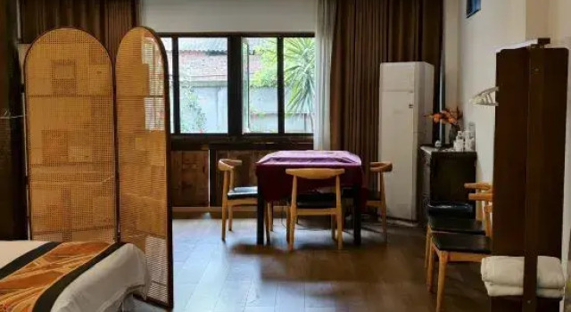 Suite Qingyi Courtyard