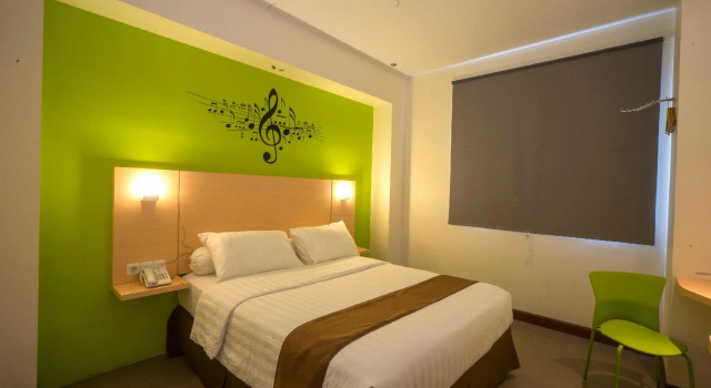 Front One Hotel Jayapura, Varaa Hotelli Hotellit Jayapura aamiaisella, Aamiainen