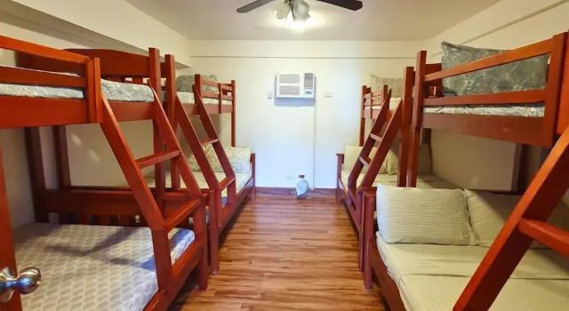 Willa Appleton Little Paradise Beach Resort