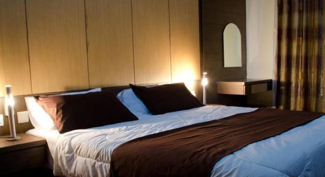 Gold Leaf Hotel