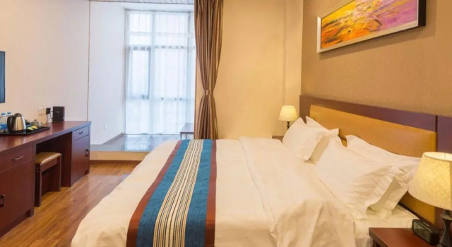 Семейный номер Deluxe Hill Lily Hotel
