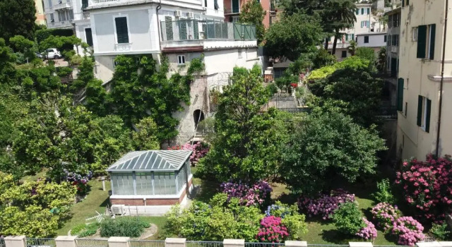 La casa del viaggiatore, Забронировать Отель Отели Генуи с парковкой, Парковка