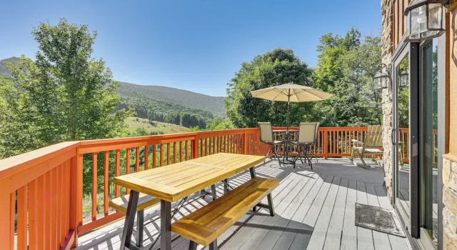 Коттедж Deck & Mtn Views: Log Cabin By Snowshoe Mountain!
