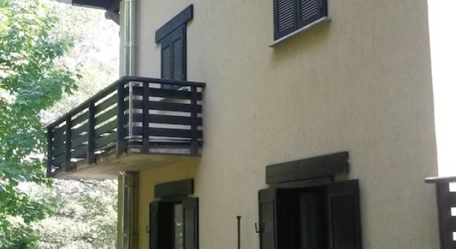 Residence Brescia, Забронировать Отель Кортено-Гольджи Сондрио