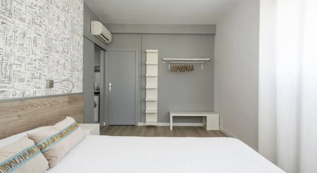 Residencia Universitaria Resa Lesseps, Забронировать Отель Грасиа Барселона, рядом с Jove Regina Theatre
