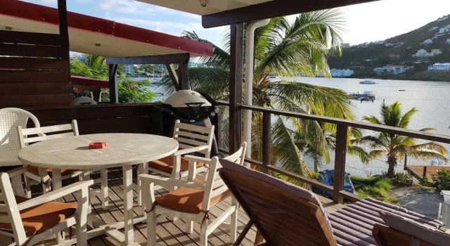 Бунгало Мансарда Les Balcons dOyster Pond