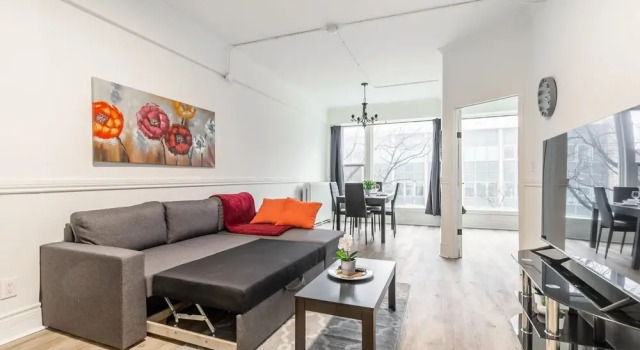 3BR Apartment With Netflix Near King Street, Varaa Huoneisto Hamilton 