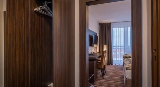 Двухместный номер Standard с балконом Hotel SATEL