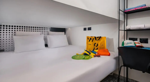 WOM Beach POD Hotel -By WOM POD Chain, Забронировать Отель Тель-Авив Тель-Авивский округ