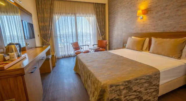 Двухместный номер Standard с видом на море Azka Hotel