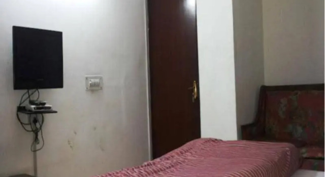 Hotel O Manraj B&B, Забронировать Отель Отели Нью-Дели с завтраком, Завтраки