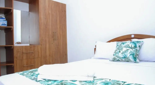 Lux Suites Casey's 1 Bedroom Apartments, Забронировать Апартаменты/квартира Отели Бамбури с парковкой, рядом с KWS Head Office for Mombasa Marine Park, Парковка