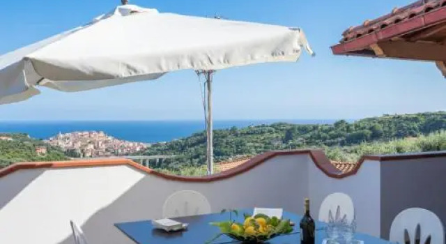 Villa Marina 180s