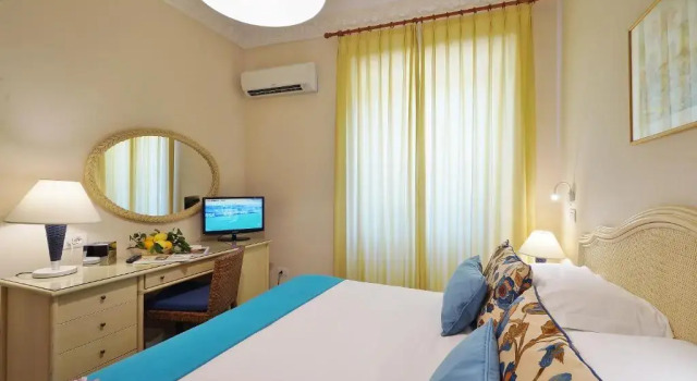 Двухместный номер Economy Grand Hotel Aminta