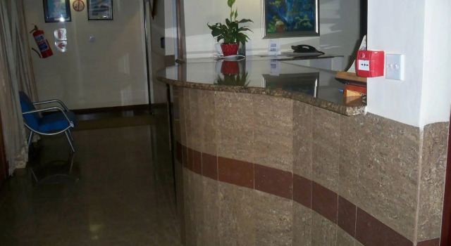 Sunbeam Hotel, Rezerwuj Hotel Mogoditshane Gaborone